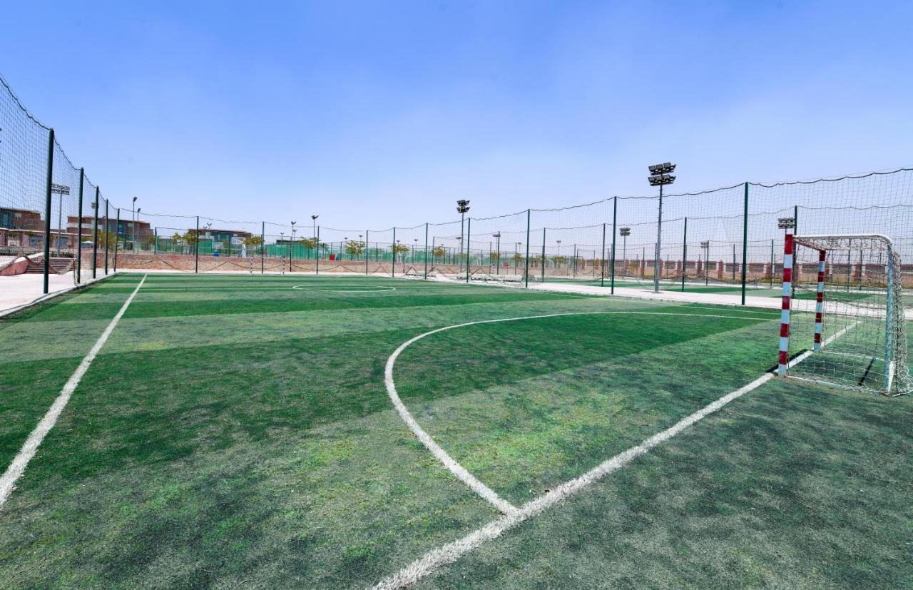 Tolip Gardens Hotel Kairo Exteriör bild The training ground of Al-Ahli SC