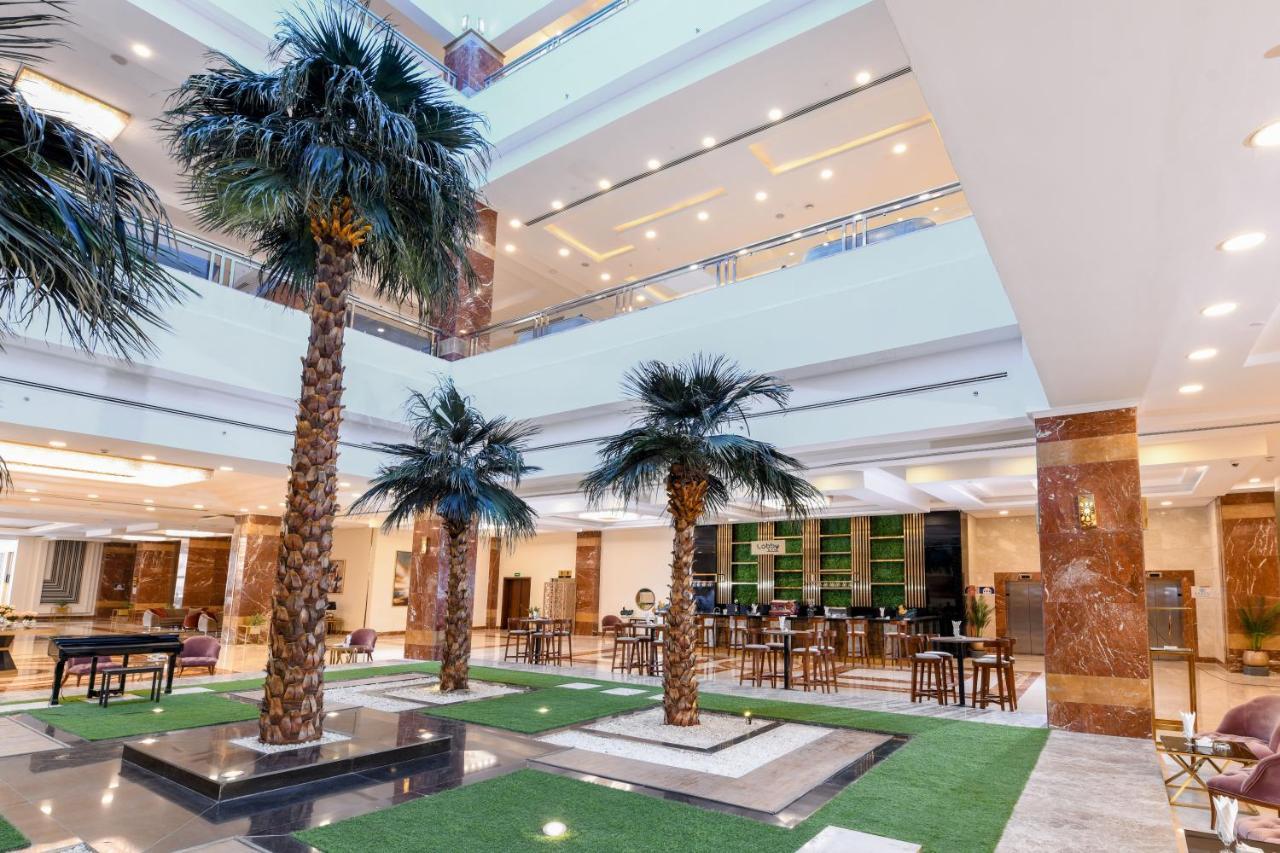 Tolip Gardens Hotel Kairo Exteriör bild The interior of the hotel